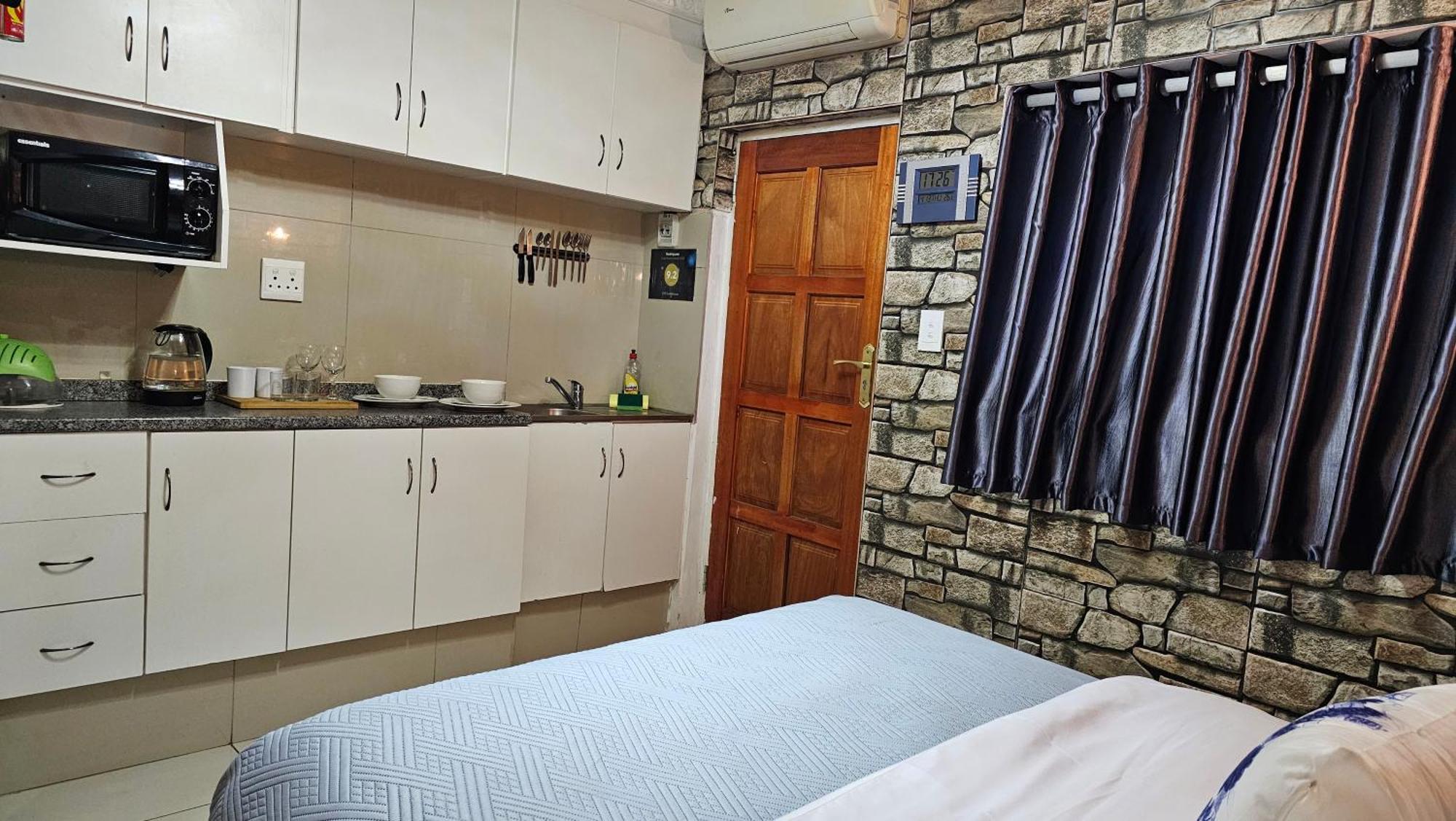 Rjs Guesthouse Durban Szoba fotó